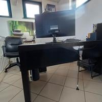 Scrivania  con poltrona da rivestire