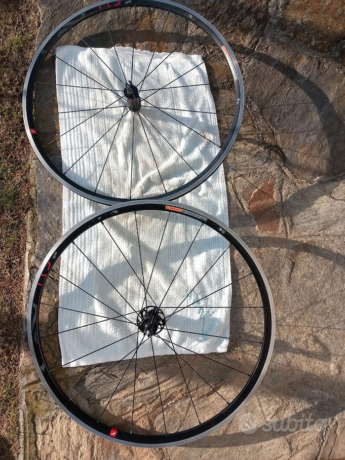 Raggio FULCRUM Racing 5 (2015) Posteriore Destro Nero Con Nipplo Rosso – Nuovo E Originale!