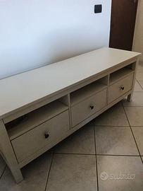 Mobiletto sala