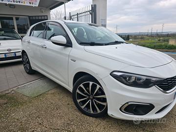 Fiat Tipo 1.6 Mjt S&S 5 porte S-Design