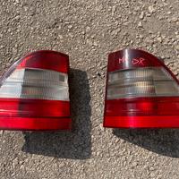 Fari posteriori Mercedes ML W163 1997/02 SX DX