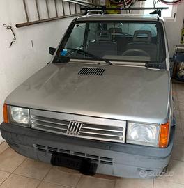 Fiat Panda 4x4 Country Club (1997) con carrello