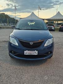 Lancia Ypsilon 0.9 TwinAir 85 CV 5 porte Metano Ec