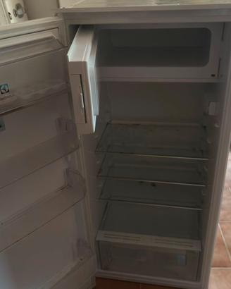 Frigorifero da incasso Electrolux con freezer