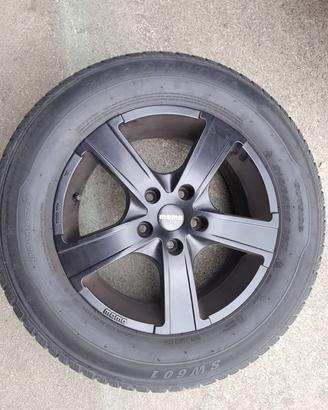 cerchi un legale MOMO da 16 + gomme invernali  50%