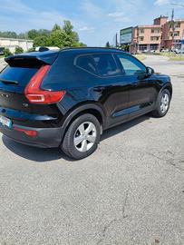 volvo xc40t2 