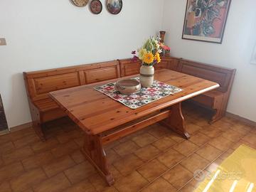 Arredamento taverna