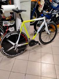 bici cronometro triathlon 