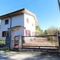 CASA INDIPENDENTE A CAMPLI