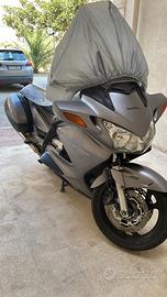 Honda ST 1300 - 2002