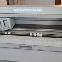 Silhouette Cameo 4
