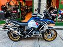 bmw-r-1250-gs-adventure-splendida-tris-valigie