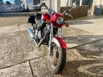 Beta Jonathan 350 2006 km 15.500