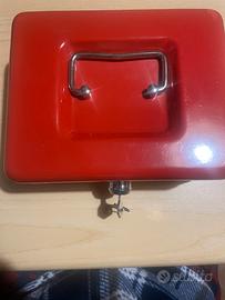 Cassetta portadenaro