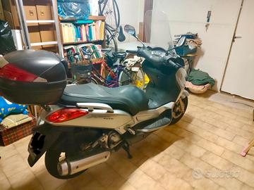 Yamaha X-Max 250 6/2006, 26.000 km (sempre garage)