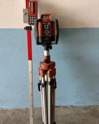 Livello laser Hilti con ricevitore e asta