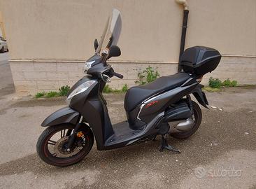 HONDA SH 300i SPORT