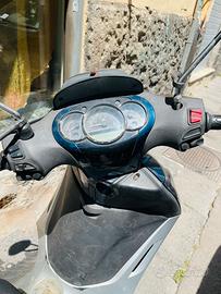 Piaggio Berly 300
