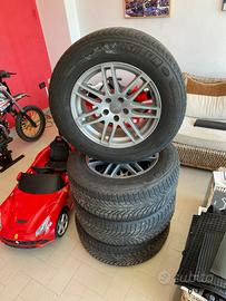 4 CERCHI DA 17”+4 GOMME MICHELIN 235/65/17