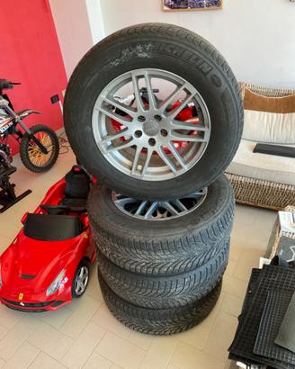 4 CERCHI DA 17”+4 GOMME MICHELIN 235/65/17