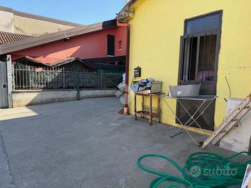 CASA INDIPENDENTE A LENO