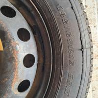 ruota di scorta piu porta  cerchi in lega .
