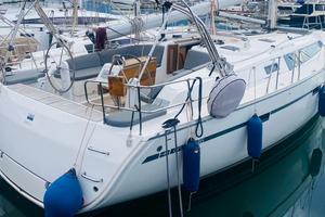 Bavaria 46 cruiser 2018 ex charter 4 cab 3 wc