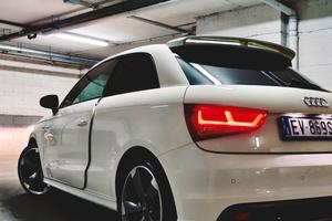 Audi a1 2.0 143 cv S line
