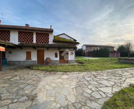 VILLA SINGOLA A CASTELNUOVO BORMIDA