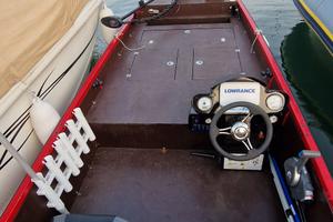 bass boat 
