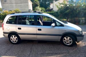 OPEL ZAFIRA 1800