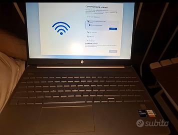 HP 15s i7-1255U, 16 GB RAM SSD 512 GB, 15,6"