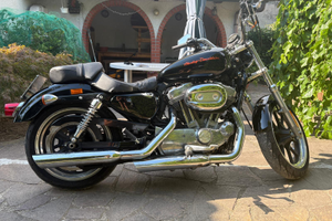 Harley Davidson 883