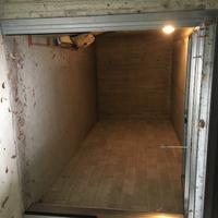 Box auto, cantine e posti auto