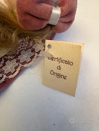 Bambola di porcellana