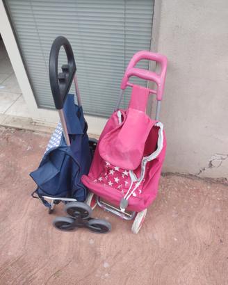 2 carrelli per la spesa