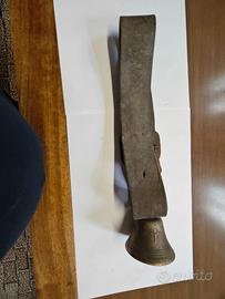 Campana per bestiame in bronzo fuso