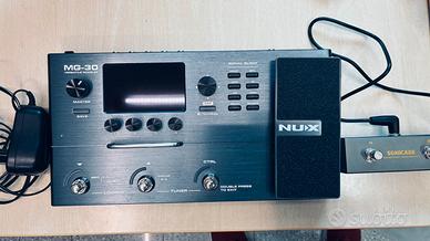 Nux MG30 Pedaliera Modeler Multieffetto