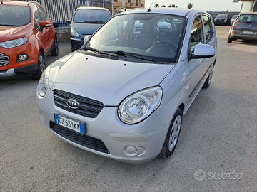 Kia Picanto 1.0 Gpl Di Serie Full Optional