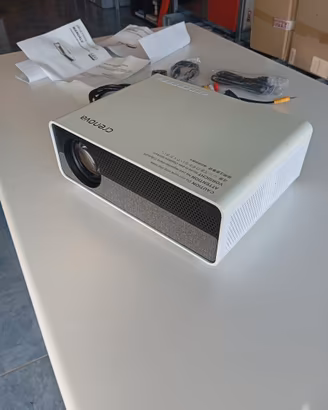 Proiettore LCD FHD Q9