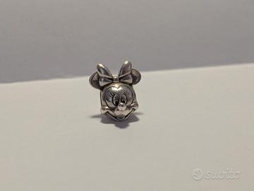 Ciondolo Pandora x Disney Minnie 