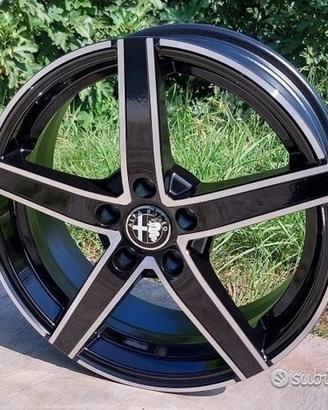 Cerchi In Lega NUOVI da 17 Per Alfa Fiat Jepp ecc