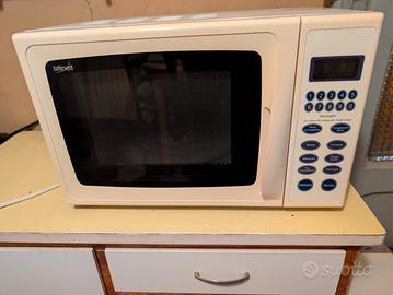 microonde bifinet perfettamente funzionante 