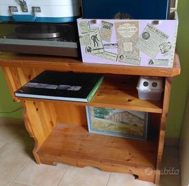 Mobile legno  a giorno 