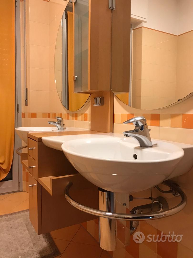 Mobiletto salvaspazio bagno - Arredamento e Casalinghi In vendita a Asti