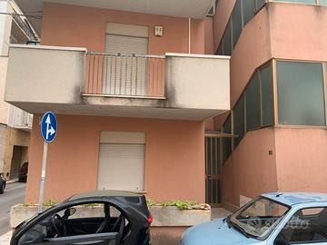 Ampio appartamento con veranda - Marsala (TP)