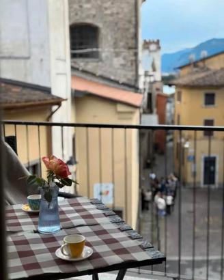 Trilocale con balcone Lovere libero subito
