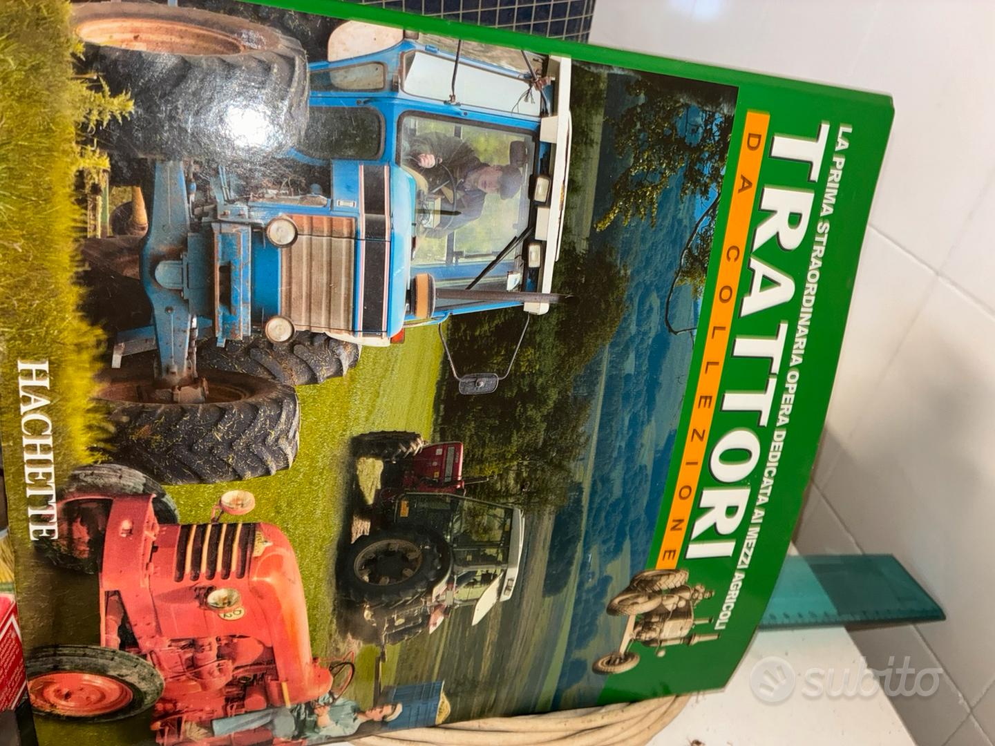 Modellino Trattore Hachette | Veicolo Agricolo In Scala Da Collezione Usato