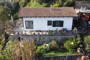 VILLA SINGOLA A CAMPOROSSO