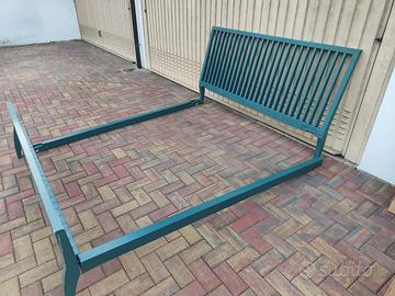 Letto Poliform verde